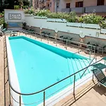 Hotel Ascot 4*