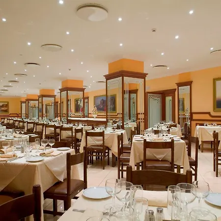 Hotel Ascot