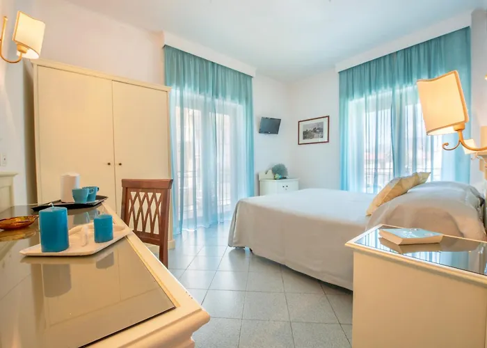 Ascot 4* Σορέντο