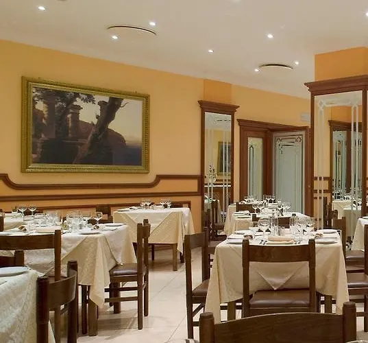 Ascot Ξενοδοχείο