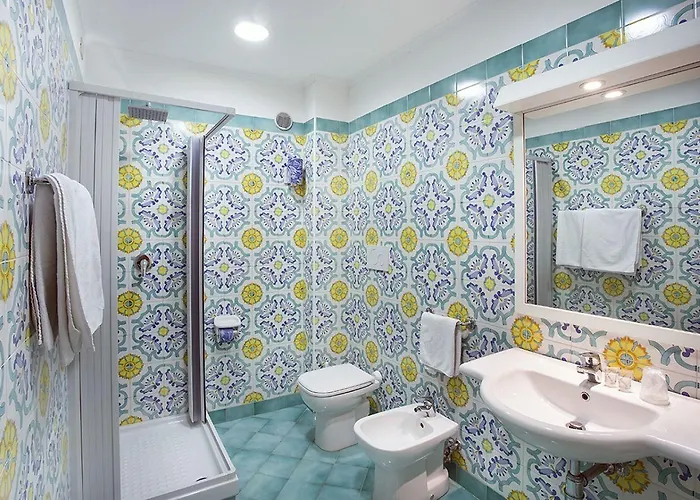 Ξενοδοχείο Ascot 4*