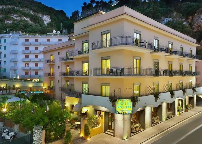 Ascot Ξενοδοχείο 4*