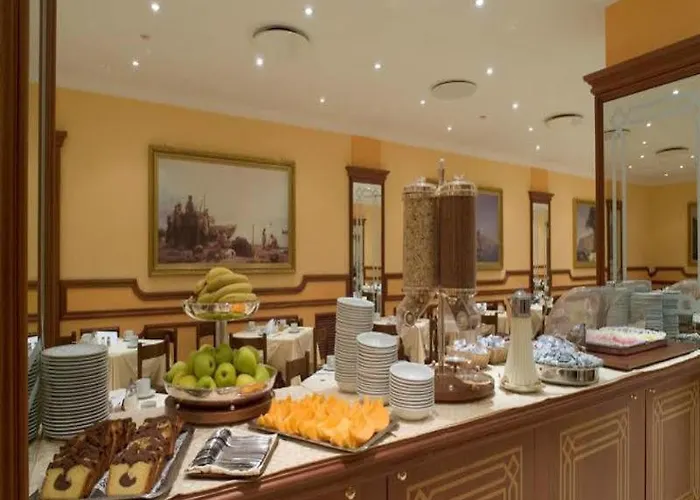 Ascot Ξενοδοχείο