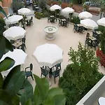 Ascot Hotel