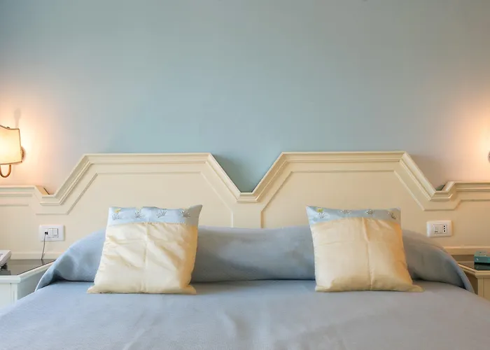 Hotel Ascot 4*